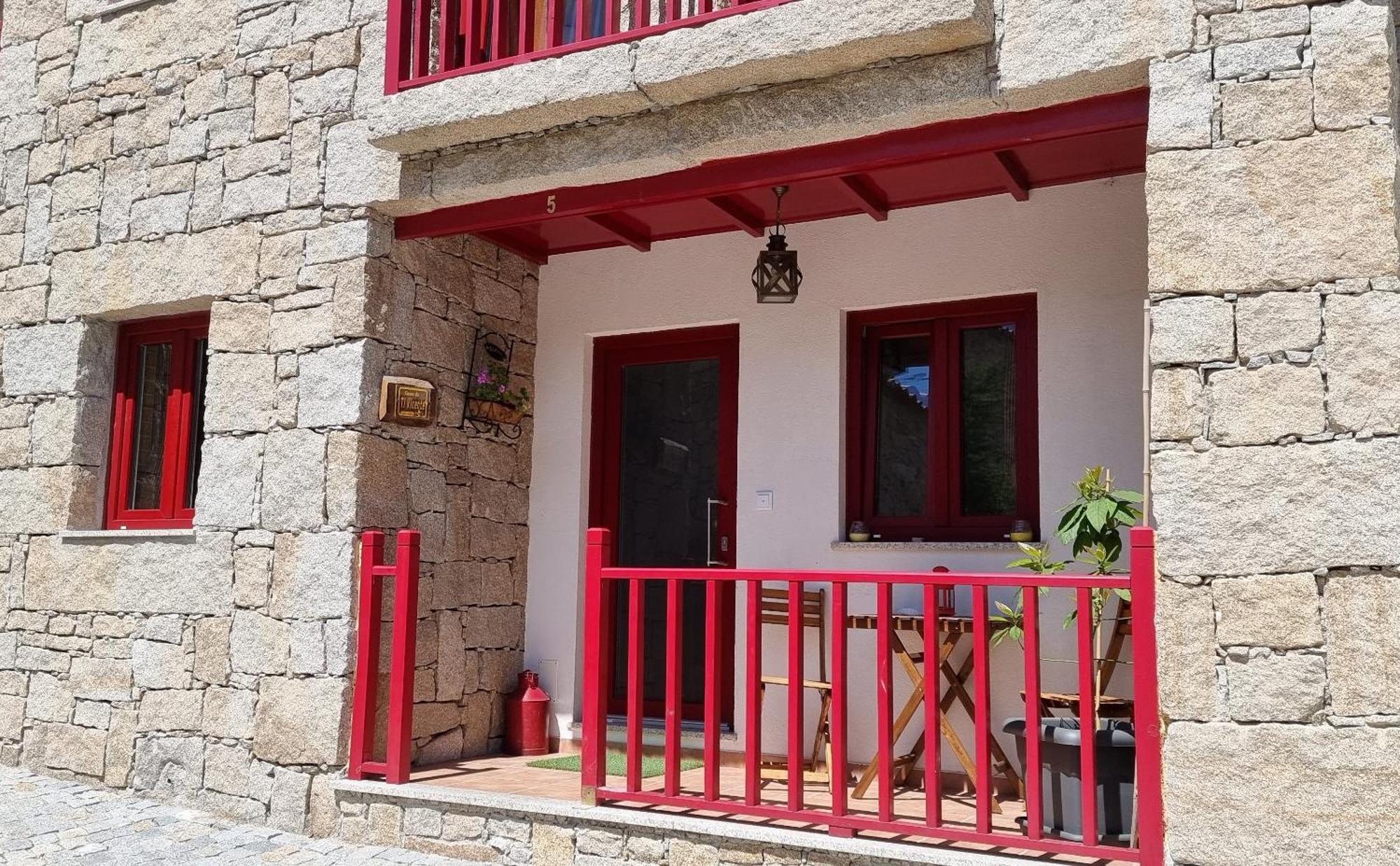 Casas Da Ribeira Pension Seia Buitenkant foto